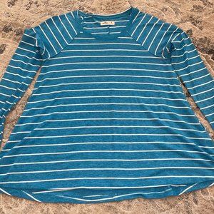 Hollister Long Sleeve T-shirt